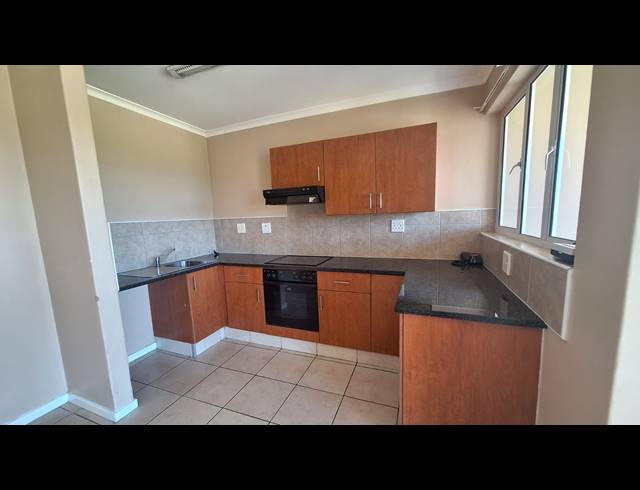 1 bed property to rent in BEACON BAY NORTH